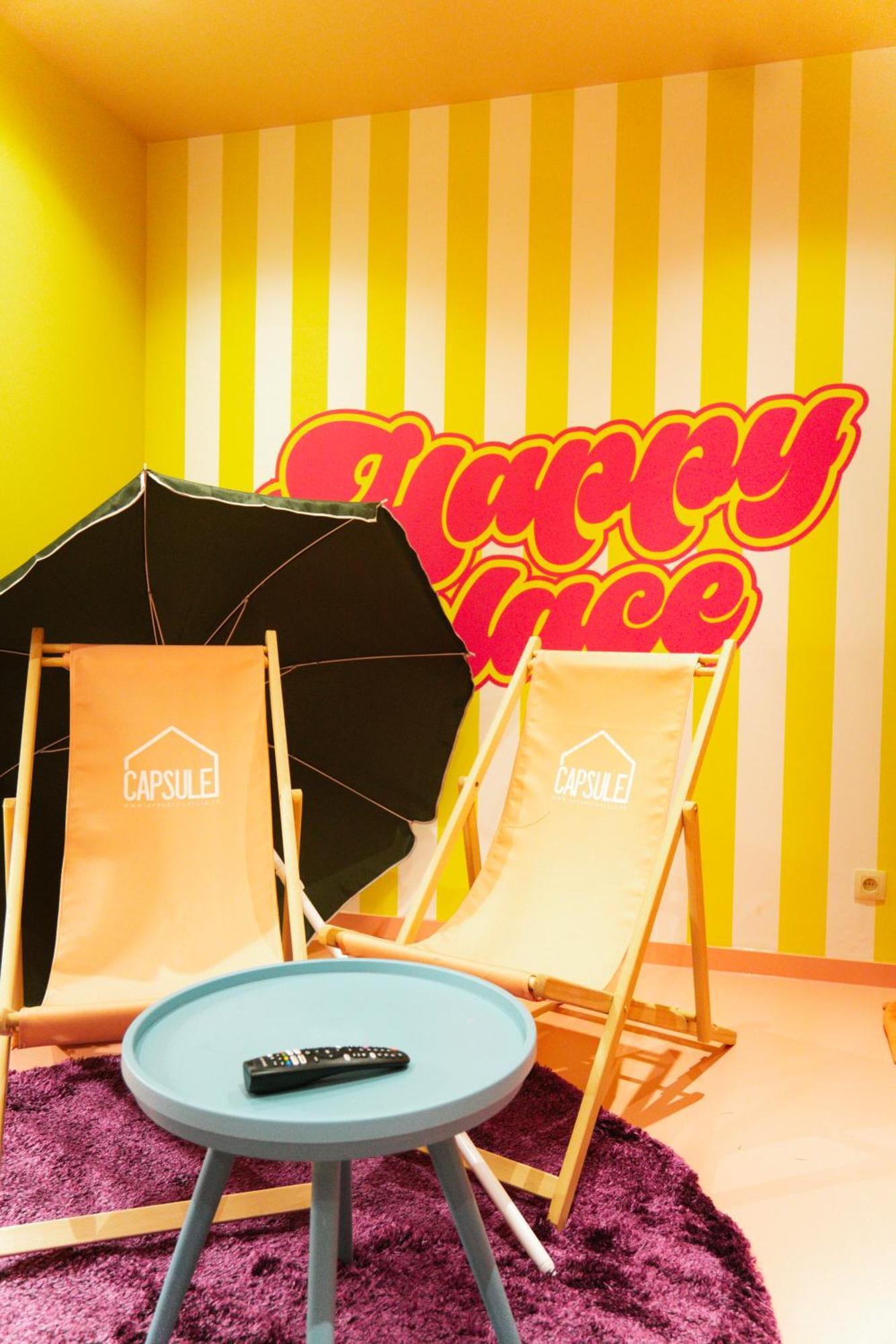 Capsule Girl Power Spa - Balneo - Sauna - Karaoke - Billard - 2 Chambres 沙勒罗瓦 外观 照片