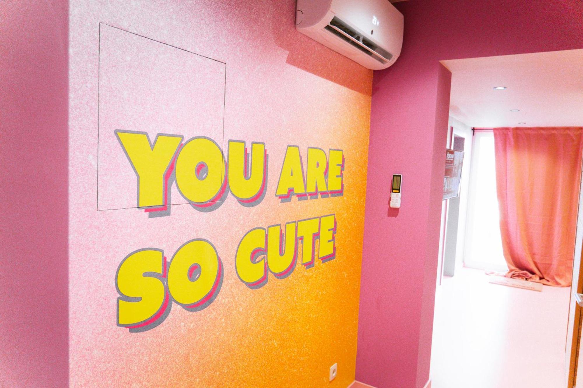 Capsule Girl Power Spa - Balneo - Sauna - Karaoke - Billard - 2 Chambres 沙勒罗瓦 外观 照片